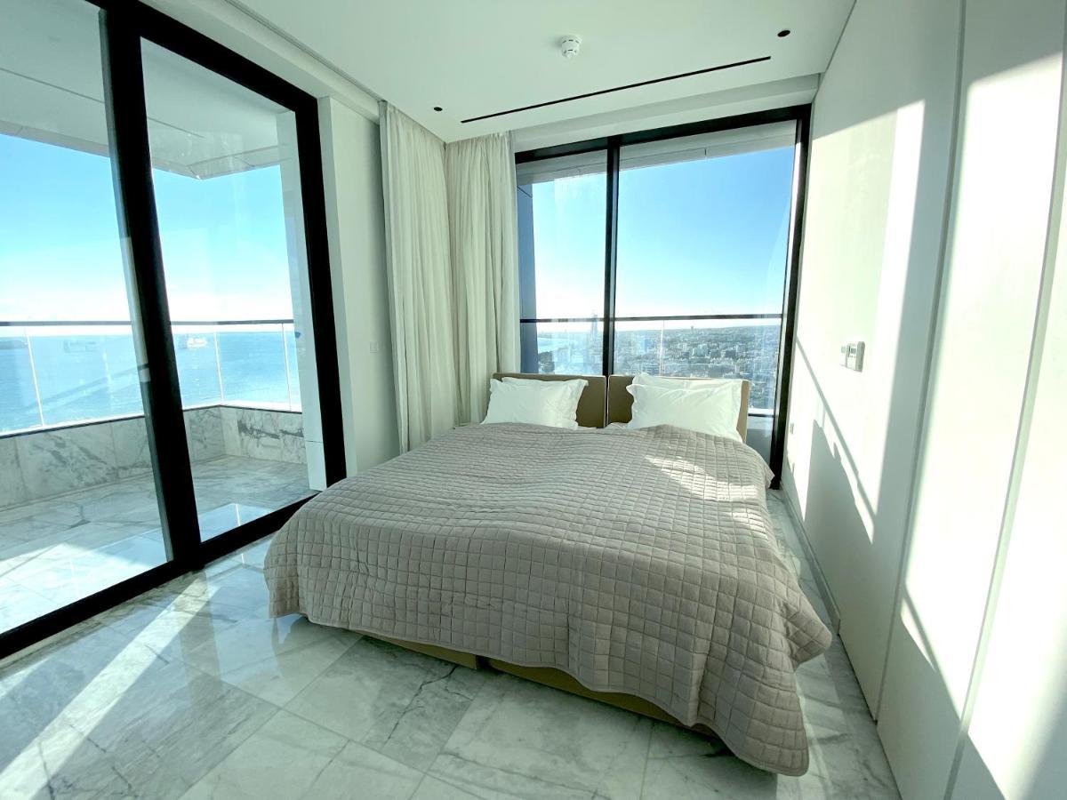 Luxury Private Apartments - Limassol Exteriör bild
